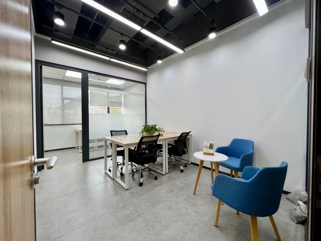 隐形车衣后保价格