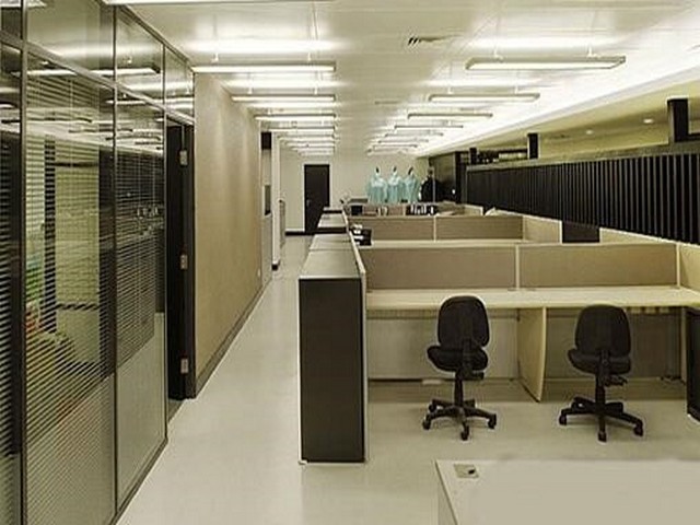 广州破洞男装牛仔价格表