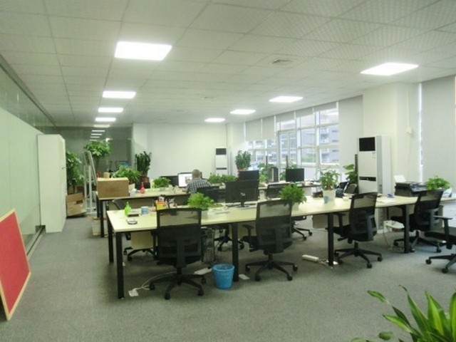 四川公路**水性漆销售电话