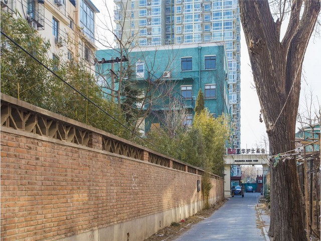 大连会田冲床调试