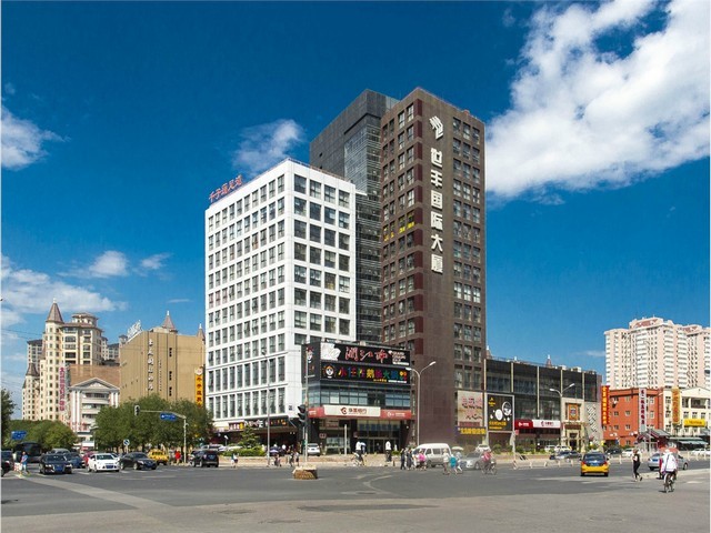 海口亚克力游泳池安装